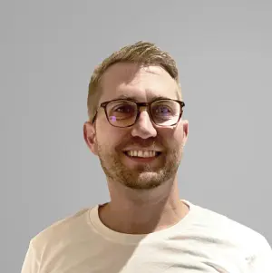 Testimonial Image Adrian